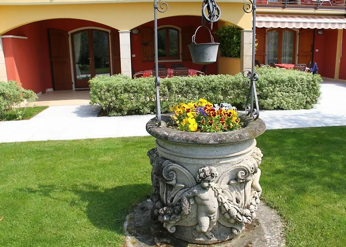 Villa Due Leoni - Residence Brenzone sul Garda